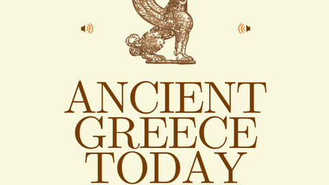 Εικόνα εξωφύλλου podcast με τον τίτλο «Ancient Greece Today» με την καθ. Naomi Weiss και μια καφέ αρχαία μυθική μορφή σε κρεμ φόντο.