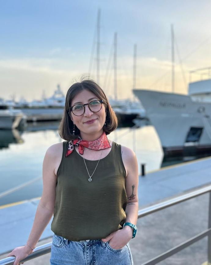 Πορτραίτο της Özge Acar